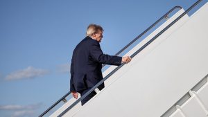 White House Defends Air Force One Privilege Bars Politico From Trump Nebraska Tr