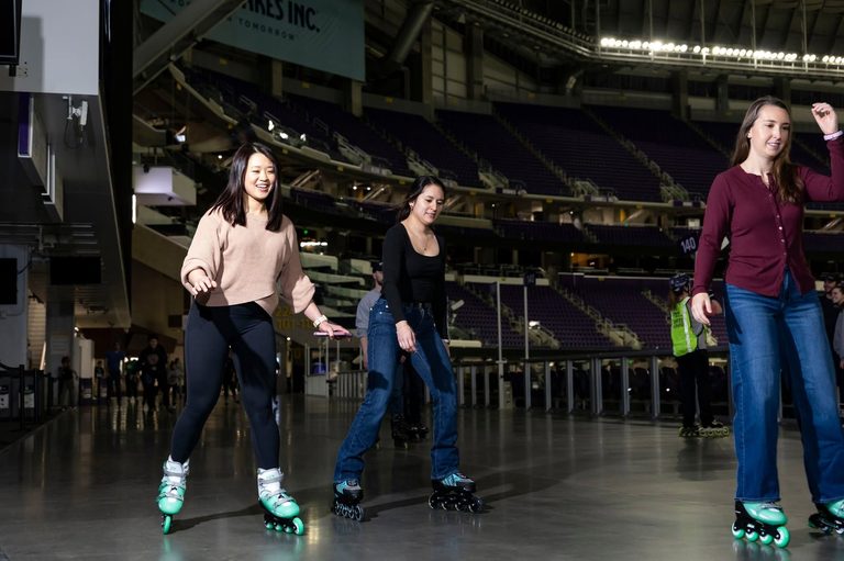 Winter Warm Up At Us Bank Stadium Offers Indoor Skating And Running For Minnesot