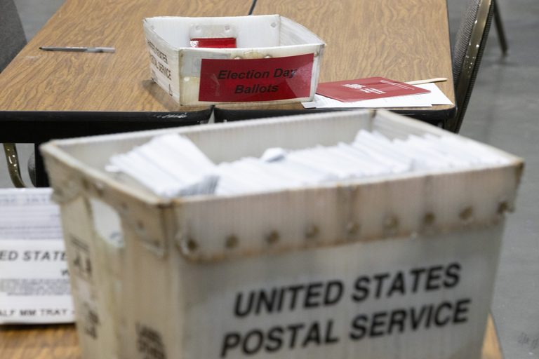 Wisconsin Clerks Urge Voters To Return Absentee Ballots Early After Court Blocks