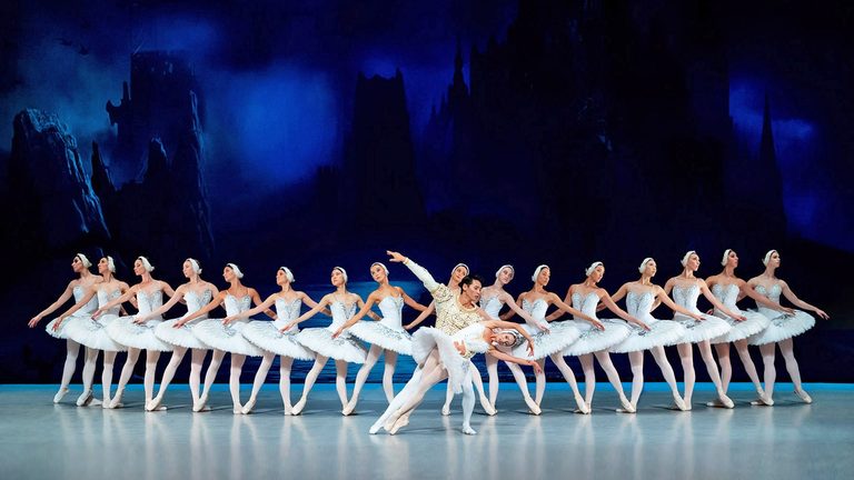 World Ballet Company Brings Swan Lake To Rapid City S Monument On Oct 27