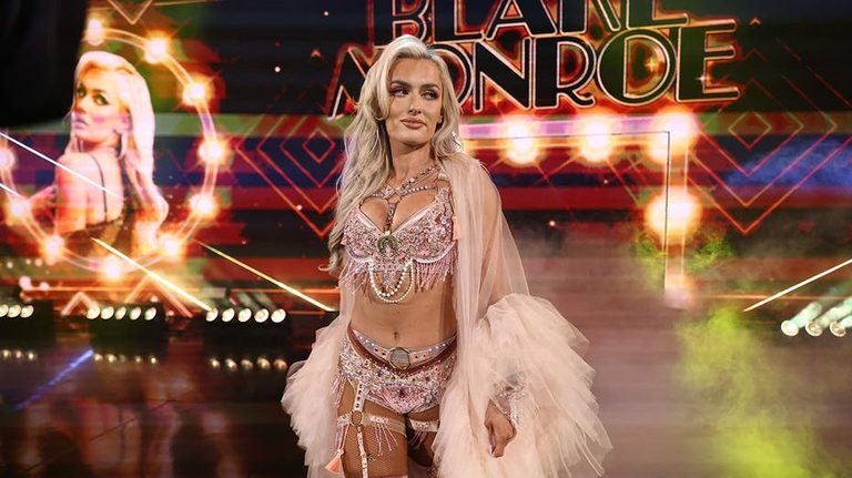 Wwe Newcomer Blake Monroe Honors Grandparents With Feather Laden Smackdown Debut
